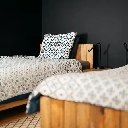 Bed & Beer By Misery Beerco 別荘