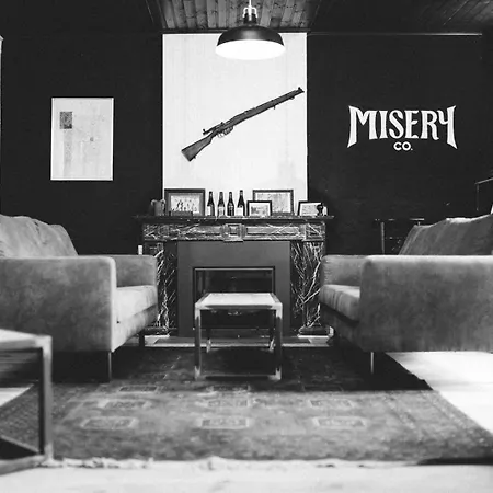 別荘 Bed & Beer By Misery Beerco アルゼ